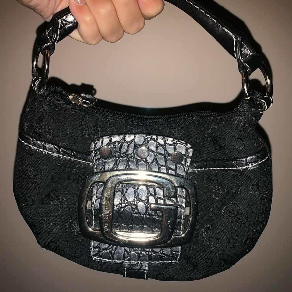 Y2k GUESS BLACK MINI BAG💣🖤